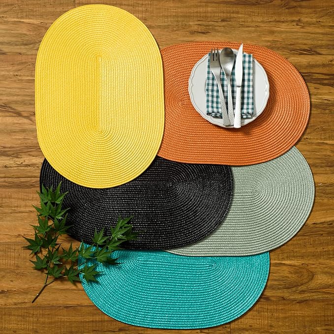 AHHFSMEI Placemats Set of 4 for Dining Table Washable Woven Vinyl Non-Slip 18x12 inches Placemat Heat-Resistant Durable Table Mats for Dining Table Easy to Clean (Oval Black, 4)