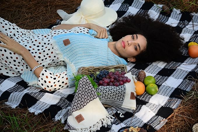 Gold Case Throw Blanket for Couch – 100% Recycled Turkish Cotton Blankets & Throws – Elegant Decorative Throw Blankets for Living Room Sofa – Woven Throws for Couch – Black – 60x80-HomvellaHome