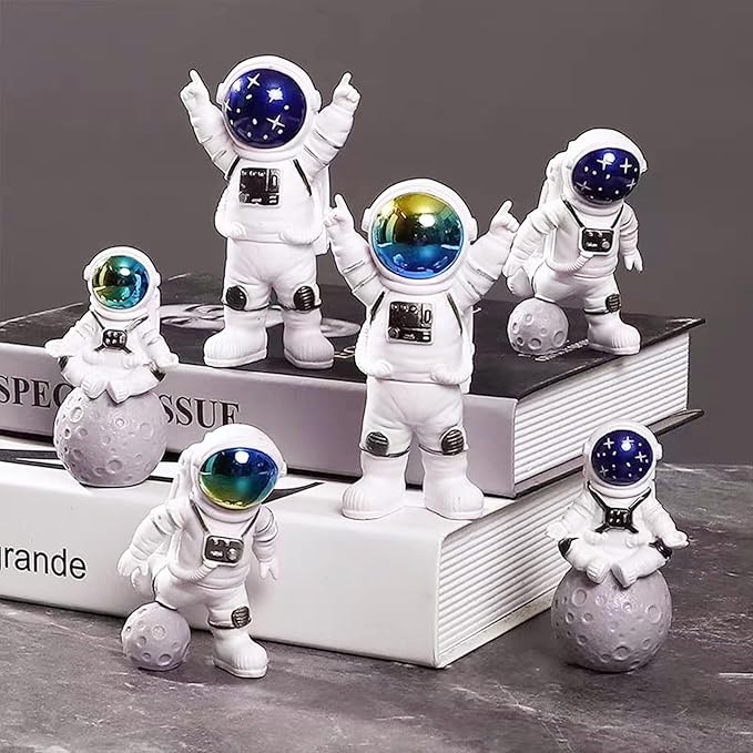Gradient Astronaut Statues Set of 4, Spaceman Figurines Space Theme Party Nursery Home Office Decor-HomvellaHome