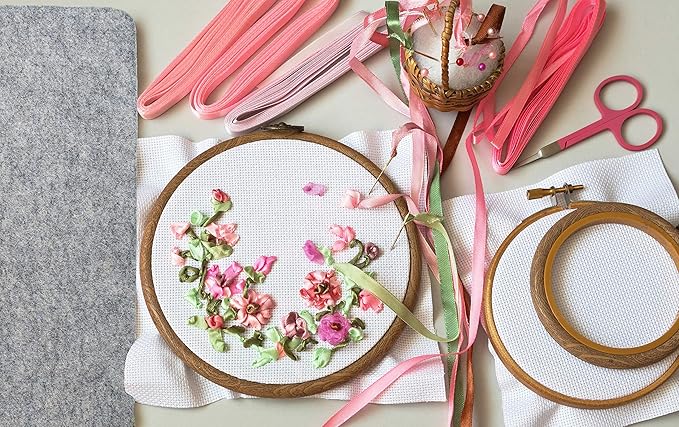 100% New Zealand Wool Pressing Mat for Quilting - Best Portable Wool Ironing Mat for Quilters - Includes Travel Bag, Cutting Mat, Iron Rest & Sewing Accessories and Supplies - 13.5"x17"x0.5" Iron Mat-HomvellaHome